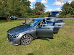 Grau Gebraucht 2018 Mercedes E350 Kombi | 29.999 € (Guter Preis)