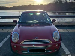 Rot Gebraucht 2005 Mini ONE Kleinwagen | 2.800 € (Fairer Preis)