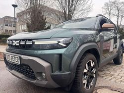 Oxidgrün Gebraucht 2024 Dacia Duster Extreme SUV | 19.990 €