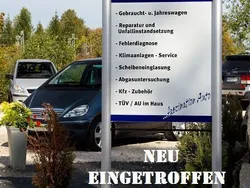 Weiß Gebraucht 2011 Mercedes C180 AMG line Limousine | 13.900 € (Etwas zu teuer)