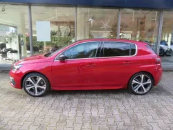 Rot Gebraucht 2017 Peugeot 308 GT Limousine | 12.980 € (Fairer Preis)