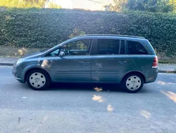 Grau Gebraucht 2008 Opel Zafira Van / Kleinbus | 2.500 € (Guter Preis)