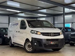 Weiß Gebraucht 2021 Opel Vivaro Edition Van | 19.890 € (Guter Preis)