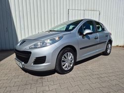 Grau Gebraucht 2009 Peugeot 207 Filou Limousine | 4.499 € (Teuer)