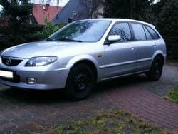 Silber metallic Gebraucht 2003 Mazda 323F Dynamic Kleinwagen | 5.495 €