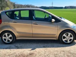 Gold Gebraucht 2005 Mercedes A170 Avantgarde Kleinwagen | 4.290 € (Etwas zu teuer)