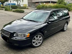 Schwarz Gebraucht 2006 Volvo V70 Summum Kombi | 11.700 €