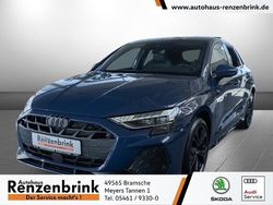 Blau Gebraucht 2024 Audi A3 Sportback S-Line Kleinwagen | 44.847 € (Teuer)