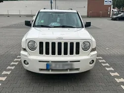 Weiß Gebraucht 2008 Jeep Patriot SUV | 8.000 €