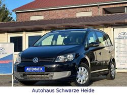 Schwarz Gebraucht 2011 VW Touran Van / Kleinbus | 10.950 € (Teuer)
