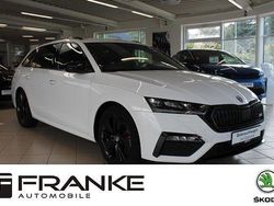 Weiß Gebraucht 2023 Skoda Octavia RS Kombi | 35.690 € (Fairer Preis)