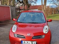 Rot Gebraucht 2004 Nissan Micra City Kleinwagen | 1.800 € (Fairer Preis)