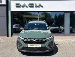 Grau Gebraucht 2023 Dacia Jogger Extreme Limousine | 18.990 € (Fairer Preis)