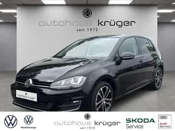 Schwarz Gebraucht 2016 VW Golf VII LOUNGE Limousine | 13.900 € (Fairer Preis)