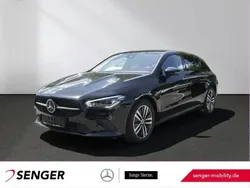 Schwarz Gebraucht 2022 Mercedes CLA200 Progressive | 24.980 € (Superpreis)