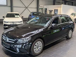 Schwarz Gebraucht 2020 Mercedes C200 Kombi | 25.900 € (Fairer Preis)