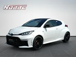 Weiß Neu 2024 Toyota Yaris Kleinwagen | 47.040 € (Guter Preis)