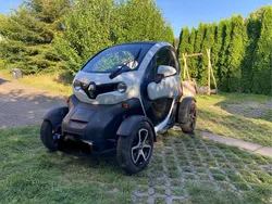 Weiß Gebraucht 2018 Renault Twizy Intens Kleinwagen | 6.200 € (Fairer Preis)