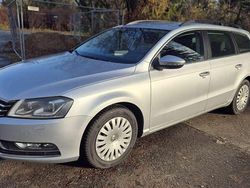 Silber Gebraucht 2011 VW Passat Comfortline Kombi | 5.500 € (Guter Preis)