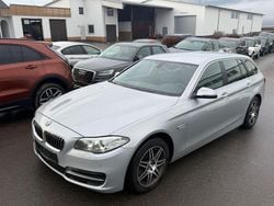 Silber Gebraucht 2014 BMW 530 Performance Kombi | 12.499 € (Guter Preis)