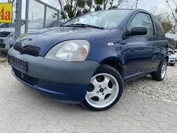 Blau Gebraucht 2002 Toyota Yaris Kleinwagen | 2.450 €