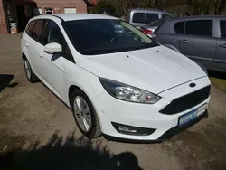 Frostweiß Gebraucht 2018 Ford Focus Business Edition Kombi | 8.499 € (Etwas zu teuer)