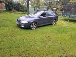 Grau Gebraucht 2008 Skoda Octavia Kombi | 2.100 € (Etwas zu teuer)