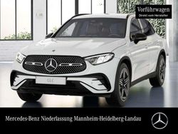 Weiß Gebraucht 2024 Mercedes GLC200 AMG SUV | 53.990 € (Etwas zu teuer)