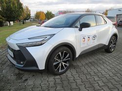 Weiß Gebraucht 2024 Toyota C-HR Team SUV | 25.900 € (Superpreis)