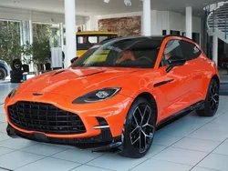 Orange Gebraucht 2023 Aston Martin DBX 707 SUV | 181.707 € (Fairer Preis)