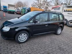 Schwarz Gebraucht 2006 VW Touran Van / Kleinbus | 1.300 € (Guter Preis)