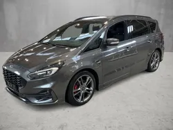 Grau Gebraucht 2017 Ford S-MAX ST-Line Van / Kleinbus | 17.999 € (Fairer Preis)