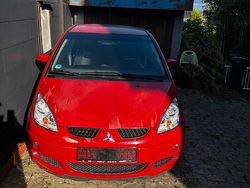 Rot Gebraucht 2006 Mitsubishi Colt Kleinwagen | 2.500 € (Guter Preis)