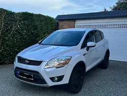 Weiß Gebraucht 2012 Ford Kuga SUV | 5.990 €