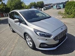 Silber Gebraucht 2021 Ford S-MAX S Van / Kleinbus | 13.590 €