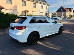 Weiß Gebraucht 2014 Audi A3 Sportback g-tron S-Line Limousine | 8.300 € (Etwas zu teuer)