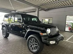 Schwarz Gebraucht 2024 Jeep Wrangler Sahara SUV | 65.390 € (Etwas zu teuer)