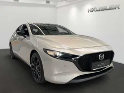 Platinum quartz Neu 2025 Mazda 3 Homura-Line Limousine | 27.990 €