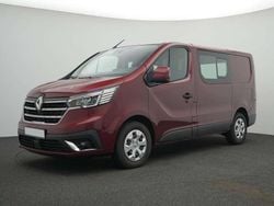 Karminrot Gebraucht 2024 Renault Trafic Komfort Van | 33.308 € (Guter Preis)