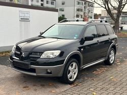 Schwarz Gebraucht 2005 Mitsubishi Outlander SUV | 2.700 €