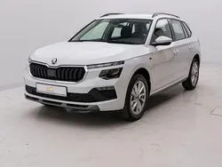 Weiß Neu 2025 Skoda Kamiq Tour SUV | 35.520 €