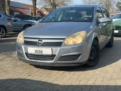 Silber Gebraucht 2005 Opel Astra Basis Limousine | 1.200 € (Fairer Preis)