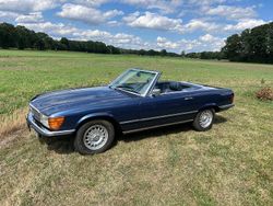 Blau Gebraucht 1974 Mercedes SL450 Cabrio | 17.800 €