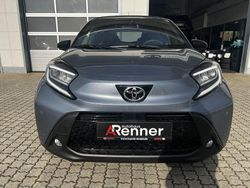 Grau Neu 2025 Toyota Aygo X SUV | 18.490 €