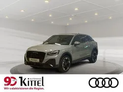 Grau Neu 2025 Audi Q2 S-Line SUV | 36.900 € (Fairer Preis)