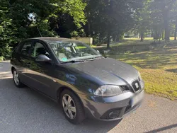 Grau Gebraucht 2008 Seat Ibiza Limousine | 1.100 € (Superpreis)