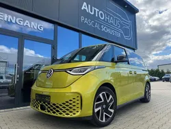 Limonengelb metallic Gebraucht 2023 VW ID. Buzz Pro Van | 42.950 €