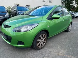 Grün Gebraucht 2008 Mazda 2 Independence Kleinwagen | 1.950 € (Fairer Preis)