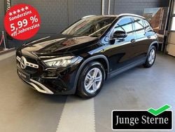 Nachtschwarz Gebraucht 2024 Mercedes GLA200 Progressive SUV | 34.980 € (Guter Preis)