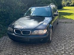 Schwarz Gebraucht 2005 BMW 320 Kombi | 1.100 € (Superpreis)